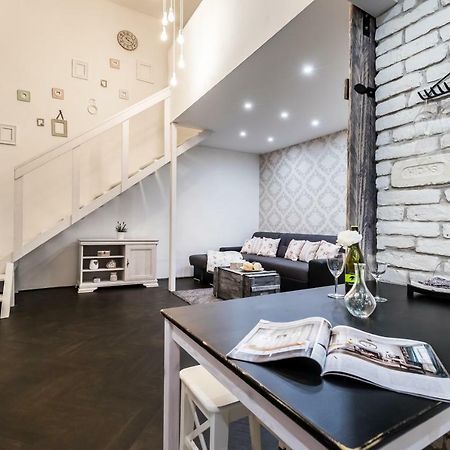 Bpr Vintage Garden Apartment With Terrace & Sauna Budapesta Exterior foto