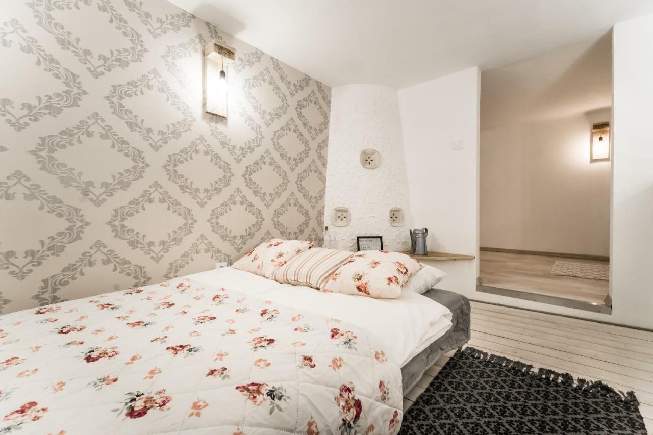 Bpr Vintage Garden Apartment With Terrace & Sauna Budapesta Exterior foto
