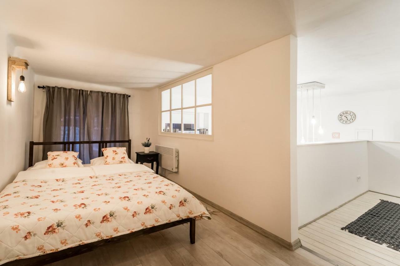 Bpr Vintage Garden Apartment With Terrace & Sauna Budapesta Exterior foto